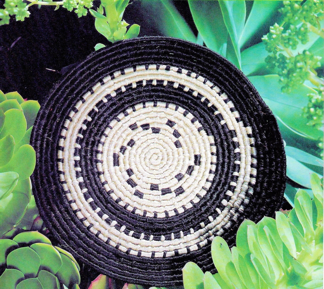 Basic Basketry Book 1970s Easy Beginner Basket Making Book Bowl Pots