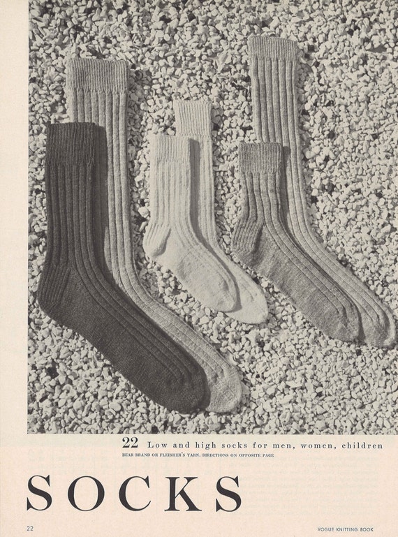 Family Footies 1950s Men's Women's Children's Socks Pattern