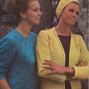Rain & Shine • Jaren '60 Dames Pullover Sweater Vest Vrouw Hoed Patronen • Jaren '60 Vintage Geribbelde Kant Gebreide Trui Patroon • Retro Gebreide PDF