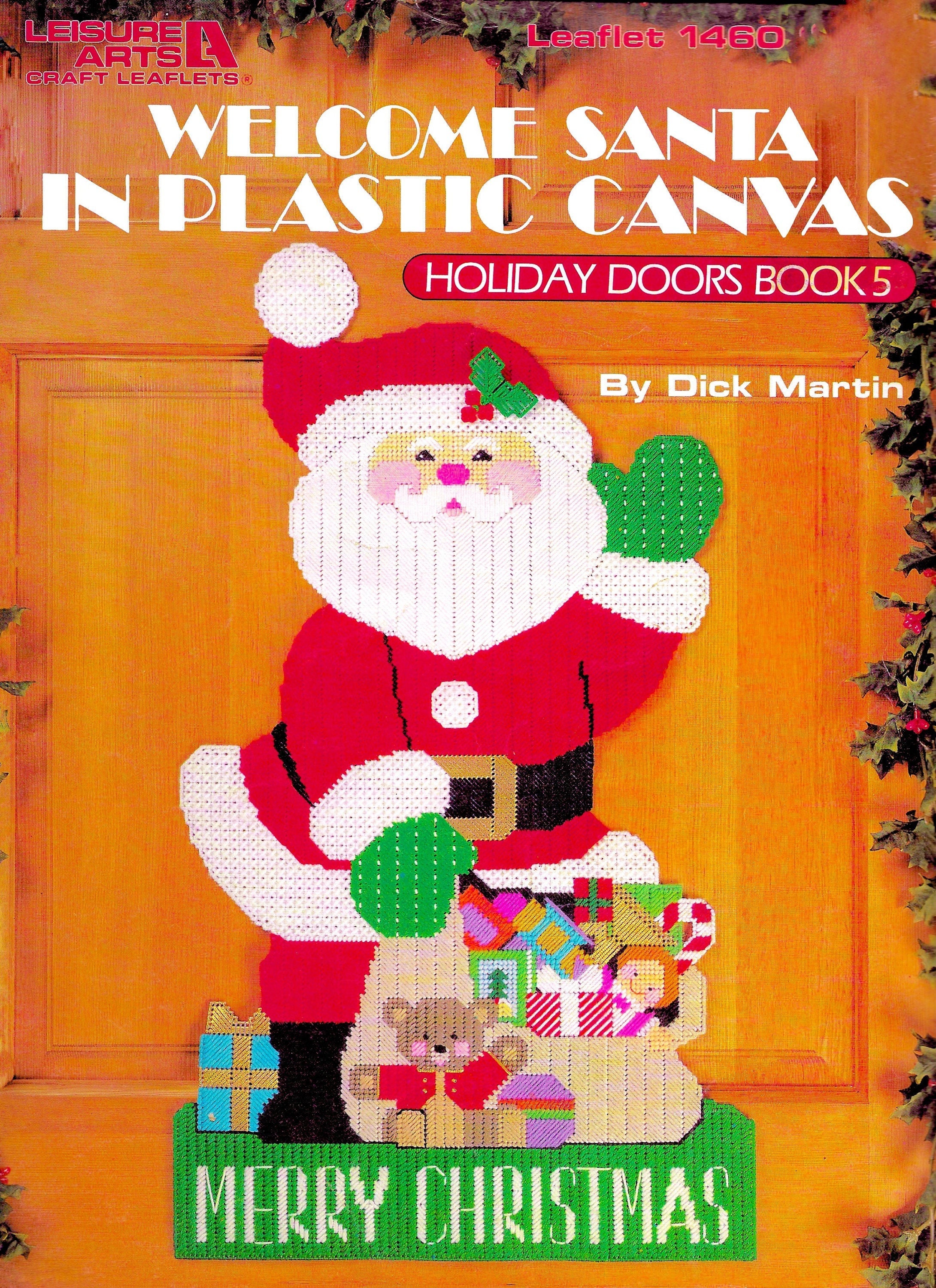 The Magic of Christmas: 37 Holiday Plastic Canvas Projects [Book]