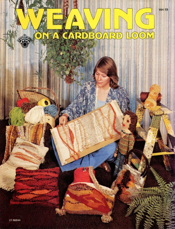 Weaving on A Cardboard off Loom • 1970s Flatloom Weaver Books