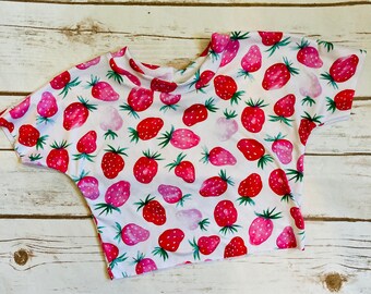 Strawberry Crop Top/Crop Top/Girls Shirts/Summer Crop Top/Summer/Strawberries