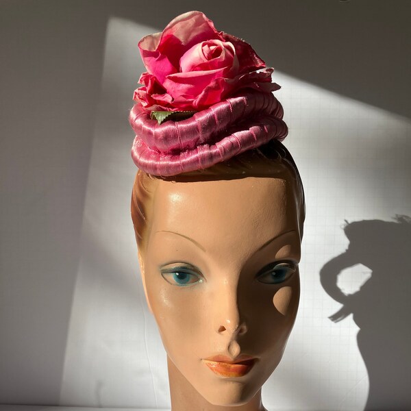 Fabulous Marion Valle Pink 1930s/1940s Tilt Hat