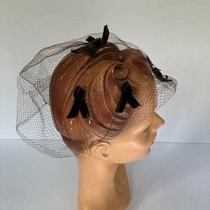 1950s-60s Chocolate Brown Veil Fascinator with Velvet Bow