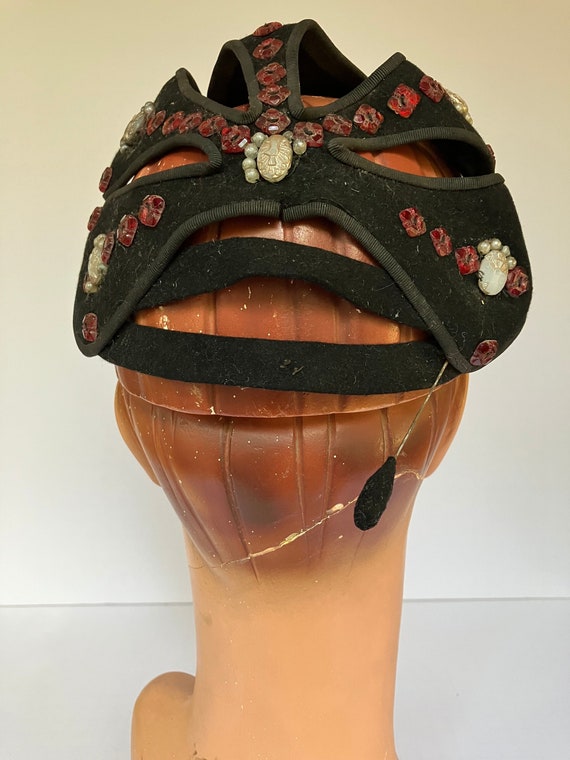 c.1930s? Bejeweled Black Felt Skull Cap with Cut Outs and Matching Hat Pin