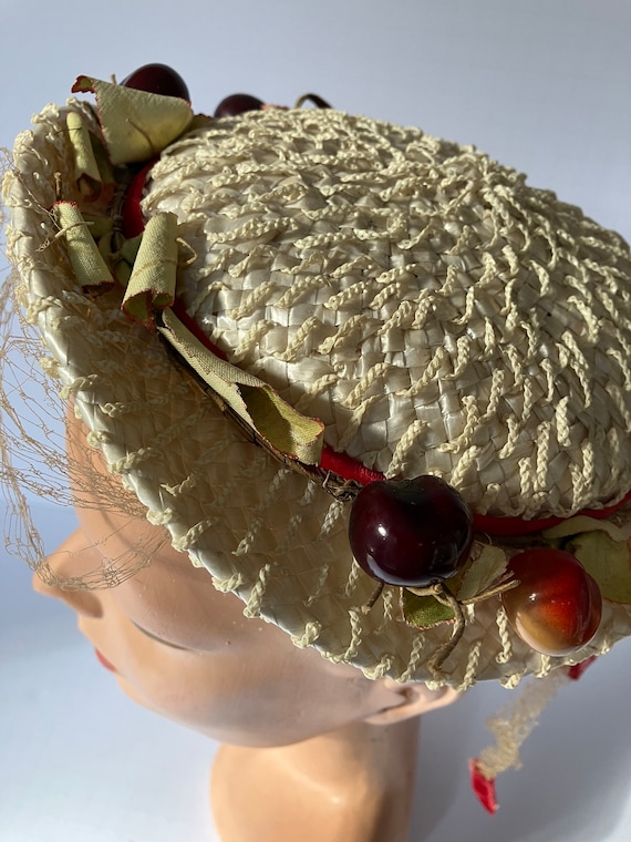 c.1950s Straw Hat with Brim, Red Cherries and Cla… - image 6