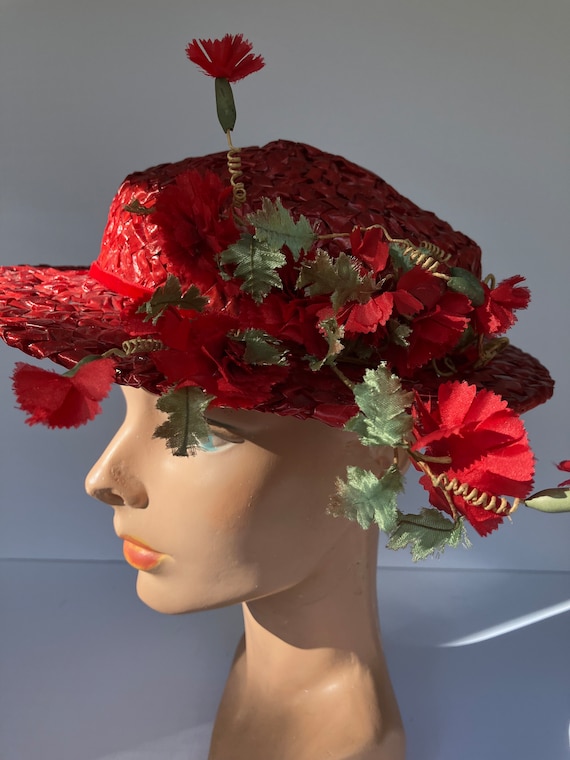 c. 1950s Red Candy Straw Wide Brim Hat with Poppy… - image 9