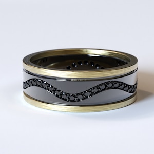 Black And Gold Men&#39;s Wedding Band / Man Black Diamond Wedding Band / Black Gold Mens Ring / Man Wedding Band / 14K Black Gold Diamond Ring