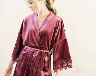THE ORIGINAL Mauve Velvet and Lace Boho Bridal Robe, Mauve Velvet Bridesmaid Robes With Luxury Gift Bag, Unique Getting Ready Robes