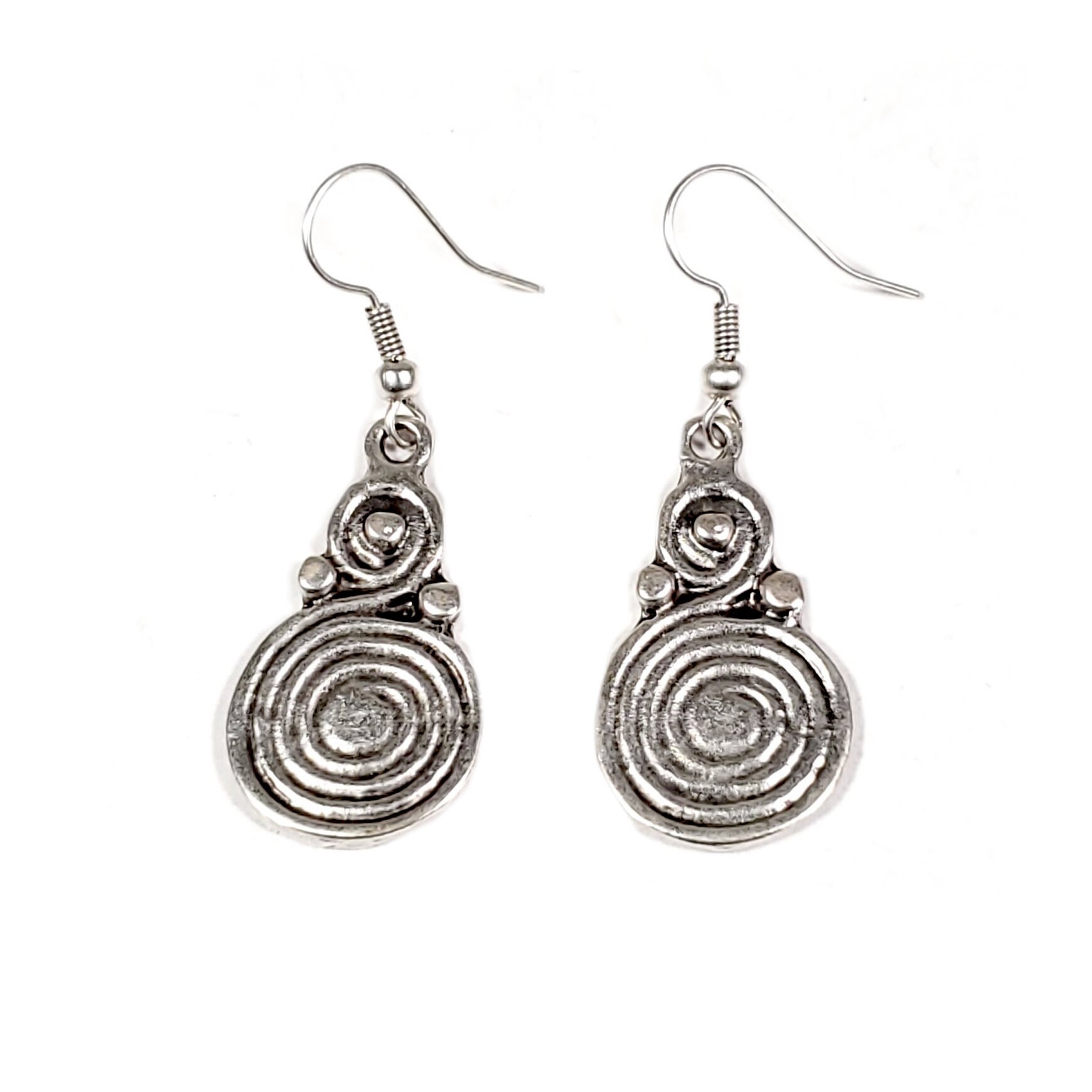 Boucles d’oreilles Boho Pewter faites à la main plaquées en 925 argent, nickel libre et hypoallergénique! Sku ALL-3399