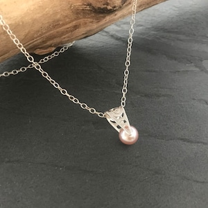 Pretty Pink Pearl Pendant