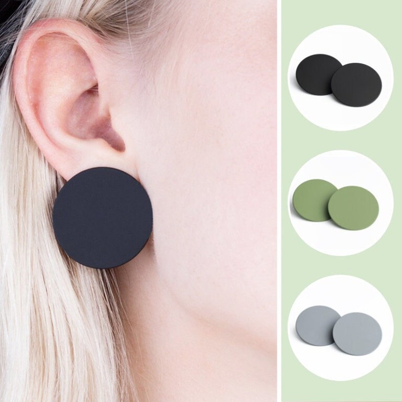 Statement large stud earrings minimalist circle in black, green, grey color sustainable gifts for her zdjęcie 1