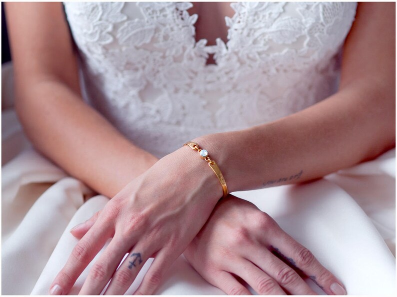 Petite Bracelet with Adjustable Size Blue Pearl Gold Rosegold /& Silver Swarowski Elements Pearl