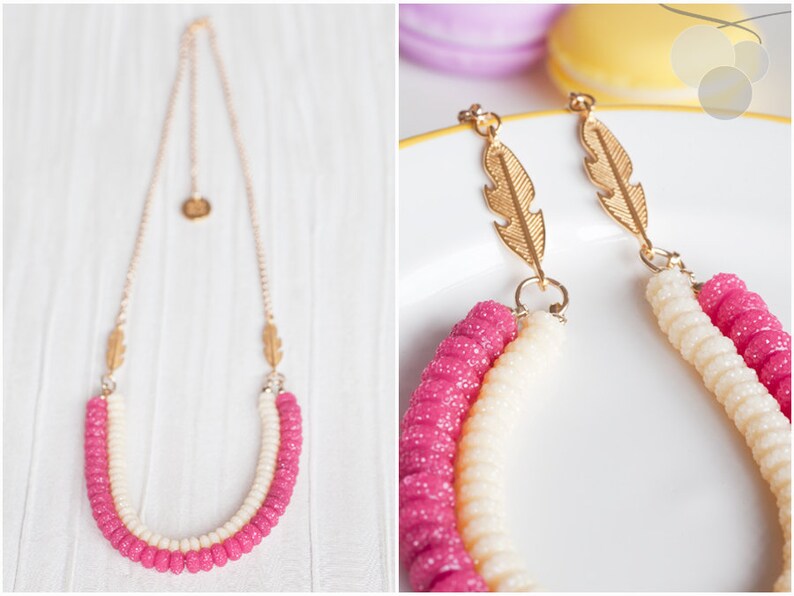 Golden necklace with pearls Long bohemian bead necklace with feather boho sautoire pink pearl statement necklace