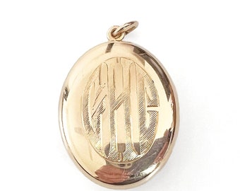 14K Gold Locket Pendant Monogrammed GHC