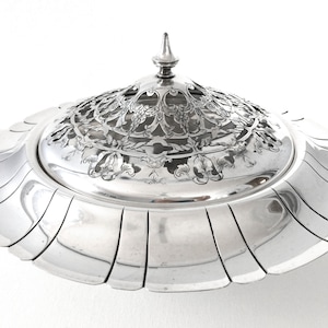 Sterling Silver flower Arranger With A Plated Frog