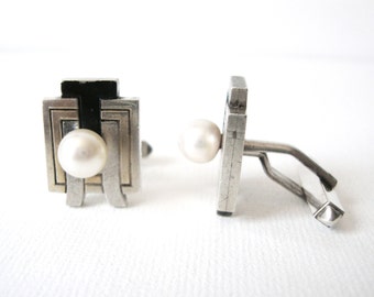 Vintage TP Sterling Silver Black Enamel And Gold Cufflinks With Cultured Pearl In Letters TH