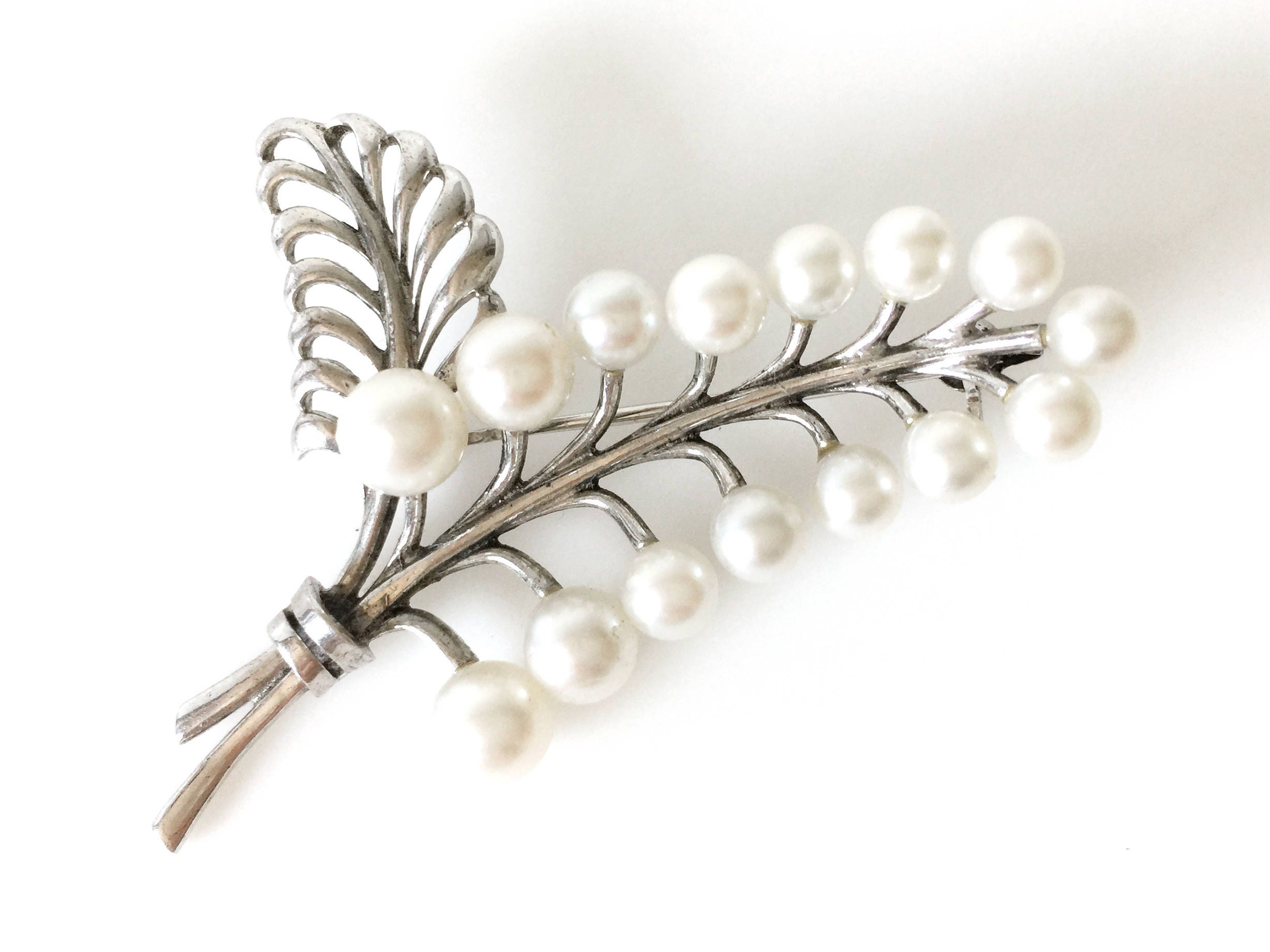 Buy Mikimoto Sterling Silver Pearl Floral Brooch Online in India 