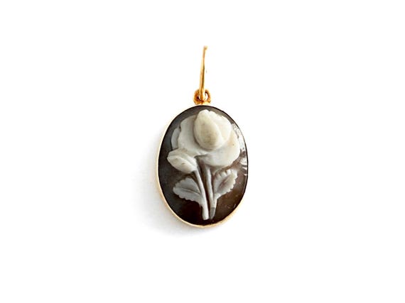 14K Rose Gold Rose Cameo Pendant