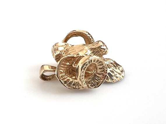 14K Gold Aries Ram Pendant - image 7