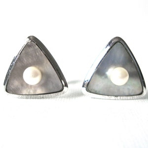 Vintage Sterling Silver Rounded Triangle Mother Of Pearl Cufflinks With Cultured Pearl