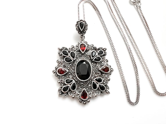 Pendentif En Argent 925 Avec Grenats Et Marcassites - Occasion - Bijou Grand Modèle