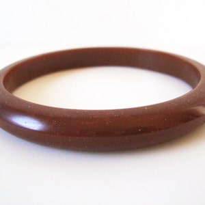 Vintage Caramel Brown Bakelite Bangle Bracelet image 2