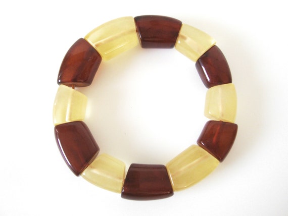 Rootbeer Bakelite And Light Yellow Celluloid Bead… - image 2