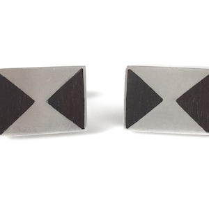 Gemelos rectangulares modernistas de Beto en plata de ley con incrustaciones de madera en Taxco, México