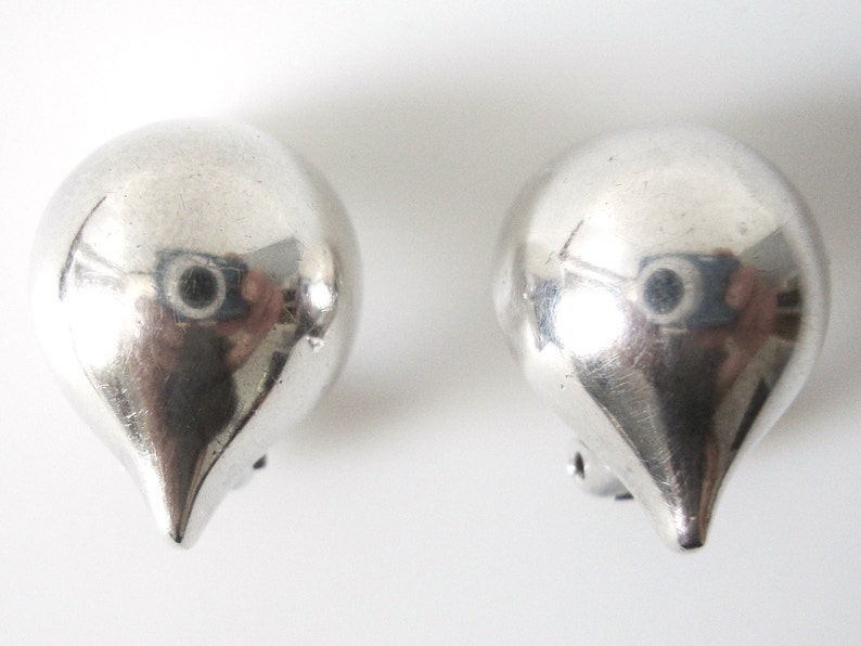 Modernist Hans Hansen Sterling Silver Half Dome Teardrop Shaped Clip On Earrings image 2