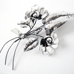 Large Vintage Sterling Silver Dimensional Rose Bouquet Brooch