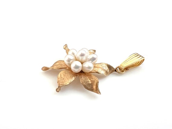 14K Gold Flower Pendant With Cultured Pearls - image 4