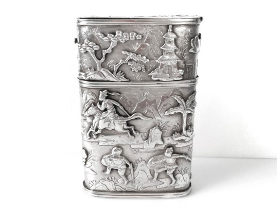 Antique Chinese Export Silver Repousse Cigar Case Hei Ch’eung Hing Of Canton