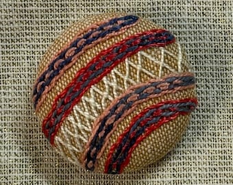 Needle minder 1.25”, 32mm. Large, hand embroidered, strong magnet