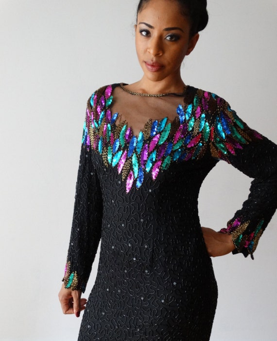 Vintage Sheer Black Multi-Color Leaf Midi Trophy C
