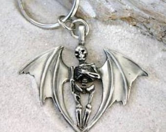 Pewter Skeleton with Bat Wings Gothic Halloween Keychain Key Ring (24A)