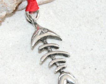 Pewter Fish Bones Nautical Christmas Ornament and Holiday Decoration (34D)