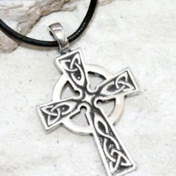 Pewter Celtic Cross Irish Wales Scotland England UK Pendant (300)