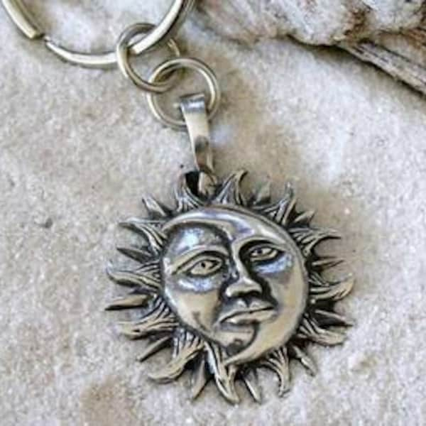 Pewter Sun Moon Face Lunar Solar Celestial Pagan Keychain Key Ring (21E)