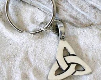 Pewter Triquetra Knot Celtic Triangle Trinity Keychain Key Ring(21A)