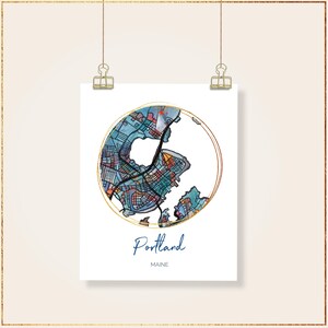 Portland ME - Poster d'art en plusieurs tailles. Tirages d'art de plan de ville dessinés à la main | Décoration murale carte du Maine | Cadeau unique de pendaison de crémaillère