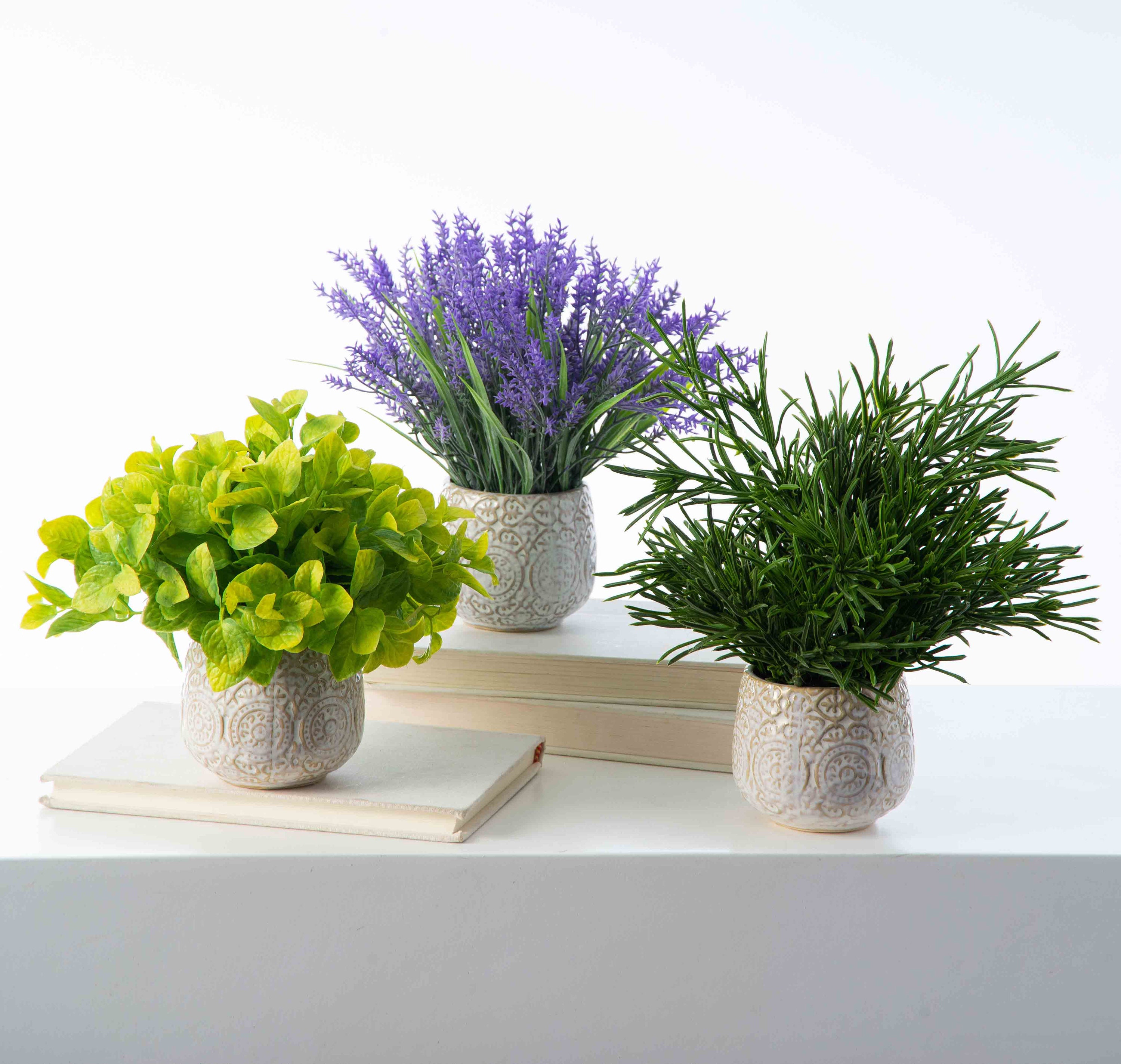Lavender Artificial Flower Display Rustic design - Four Seasons