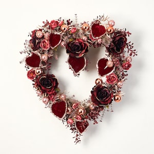 Whatever Lola Wants Luxury Velvet Gold Tip Burgundy Rose & Glitter Edged Aspen Leaf Heart Shaped Wreath image 1