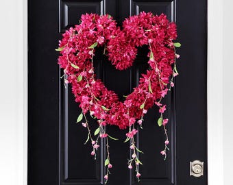 Pink Passion - Fuchsia Dahlia & Draping Pink Wild Flower Blossom Spring Valentine's Day Heart Wreath