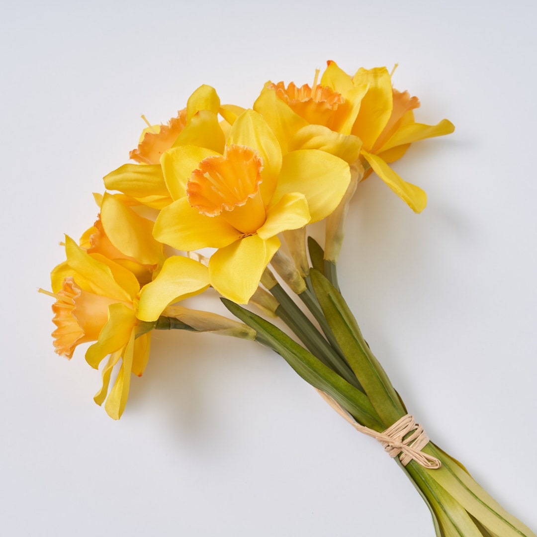 Yellow Silk Daffodil Faux Floral Bouquet Bundle of 6 Wired Stems - 12" - Etsy