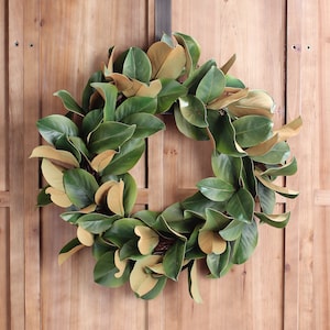 Classic Real Touch Magnolia Leaf Wreath 24&quot;
