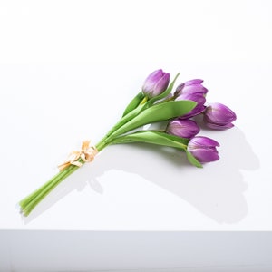 Bouquet di tulipani finti Real Touch da 6 pezzi - Disponibile in 6 colori