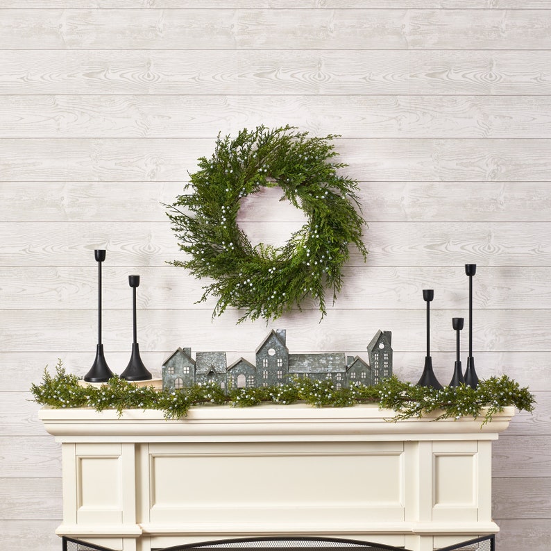 Darby Creek Trading Juniper Berry Garland - Thumbnail 3