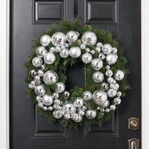 Disco Weihnachten - Spiegelkugel Ornamente & silberne Merkurblasen Haustür Feiertagskranz