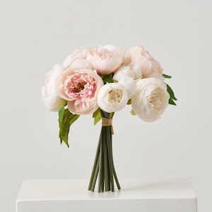 Ramo de flores artificiales con peonías mixtas blancas y rosas (9 tallos, 30 cm)